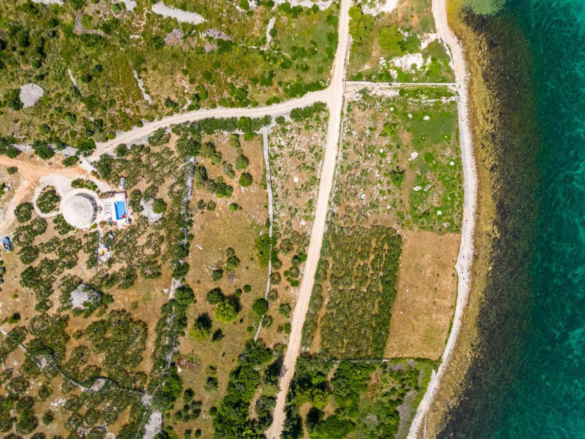Island Getaway - Heritage House Mirce Exteriör bild